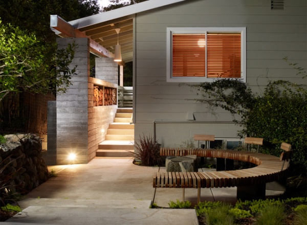 Midcentury Porch by Michael Tauber Architecture