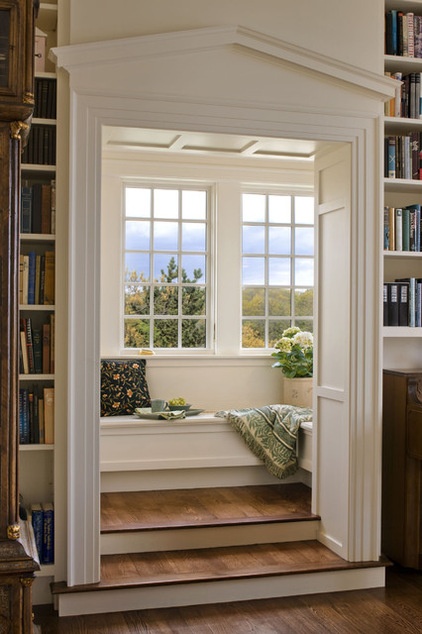 Traditional Living Room by Albert, Righter & Tittmann Architects, Inc.