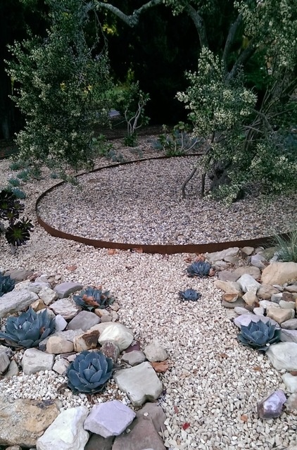 Contemporary Landscape by Balance Garden Design