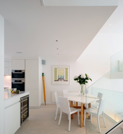 Houzz Tour: A London Townhouse Lightens Up