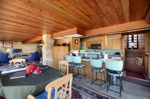 Houzz Tour: 20 Acres, a Train and a Midcentury Gem Fuel a Remodel