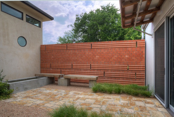 Modern Patio by Richard Wintersole Architect