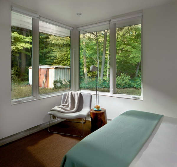 Contemporary Bedroom by Searl Lamaster Howe Architects