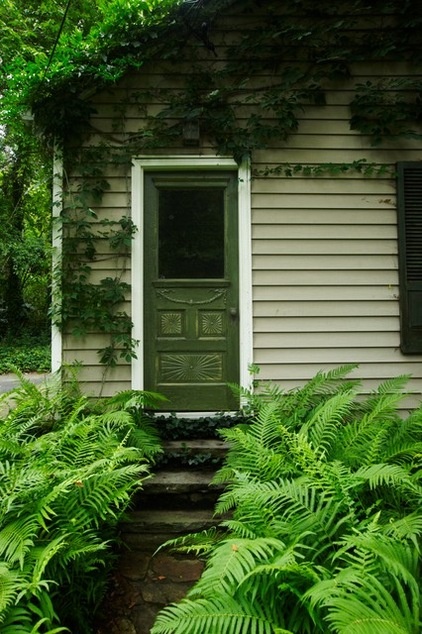 Traditional Entry by Troy Rhone Garden Design