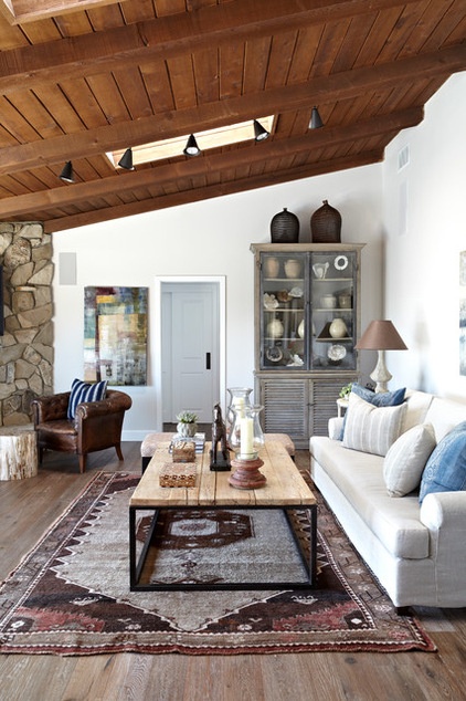 Houzz Tour:  A Classic Ranch House Rises to the Location