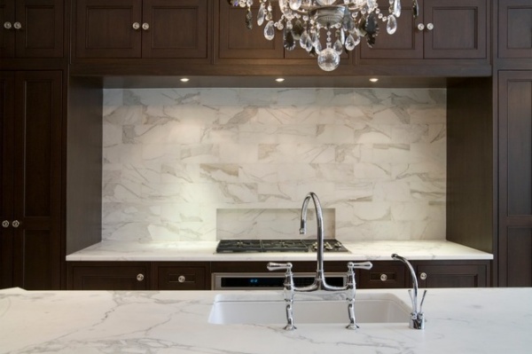 Traditional Kitchen by Toronto Interior Design Group | Yanic Simard