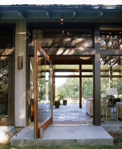 Modern Entry by Charlie Barnett Associates