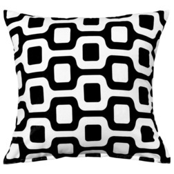 Guest Picks: Add Pizzazz With Black and White