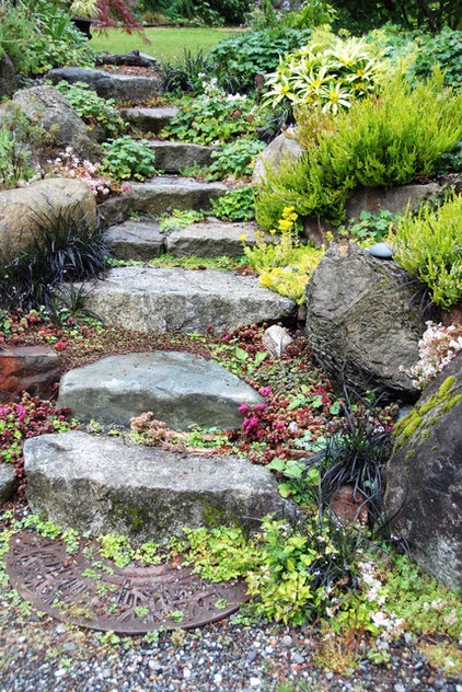 Plant Your Steps for a Great Garden Look