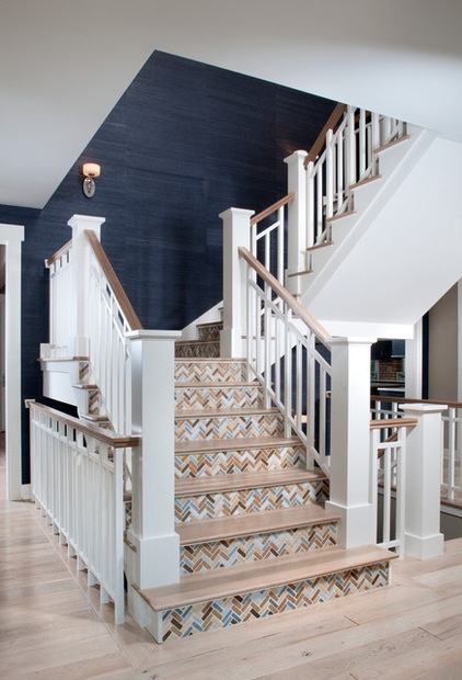 Contemporary Staircase by Mike Schaap Builders