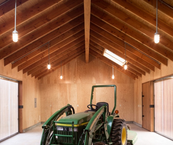 A Modern Tractor Shed Stakes Its Claim in the Landscape