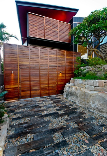 Contemporary Landscape by Mackenzie Pronk Architects