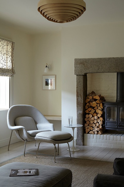 Traditional Living Room by Eoin Lyons Interiors