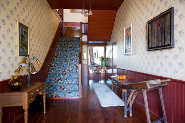 Houzz Tour: Meet the Schoolhouse Saved By ‘The Birds’