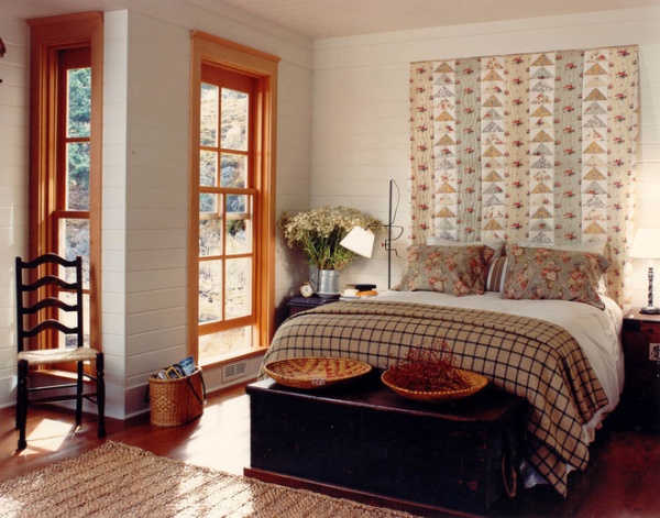 Rustic Bedroom by Bosworth Hoedemaker