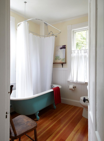 Beach Style Bathroom by Ken Gutmaker Architectural Photography