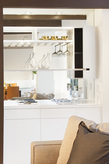 Houzz Tour: Bold Modern Update to a Miami Mediterranean