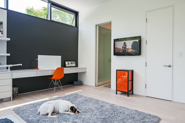 Modern Bedroom by Peter A. Sellar - Architectural Photographer