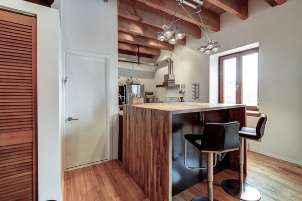 A Kitchen Laundry Cabinet Full of Surprises