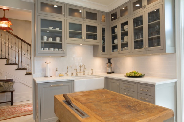 Traditional Kitchen by Charmean Neithart Interiors, LLC.