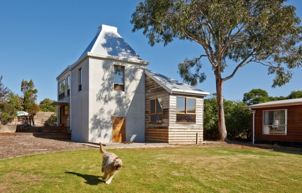 Contemporary Exterior by Andrew Simpson Architects