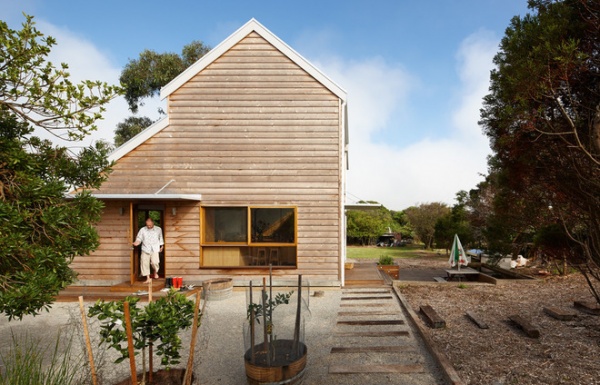 Contemporary Exterior by Andrew Simpson Architects