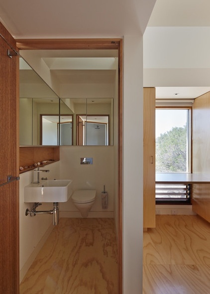 Modern Bathroom by Andrew Simpson Architects