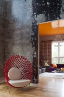 Houzz Tour: A Home of a Different Color