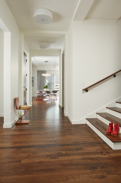 Houzz Tour: Traditional Shingle With a Modern Soul