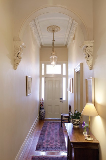 Traditional Entry by Manias Associates Building Designers