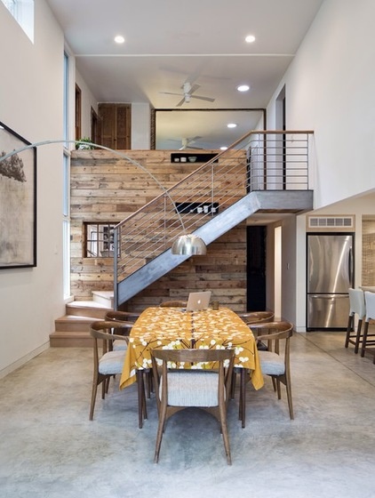 Contemporary Dining Room by Wakako Tokunaga Architecture