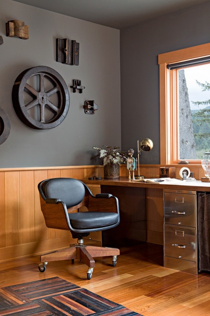 Industrial Home Office by Jessica Helgerson Interior Design