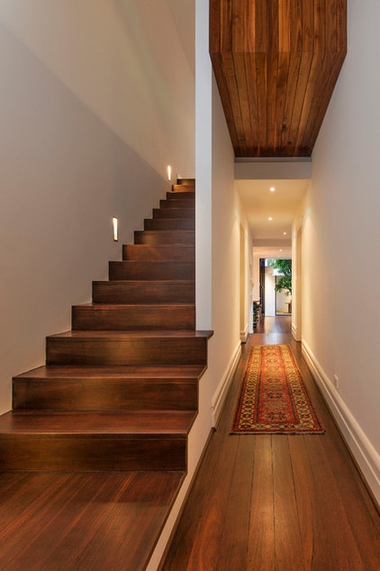 Houzz Tour: A Vintage Home Wrapped Up in a Box