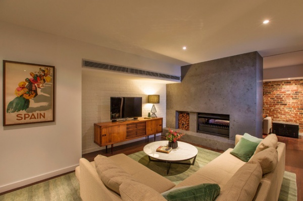 Houzz Tour: A Vintage Home Wrapped Up in a Box