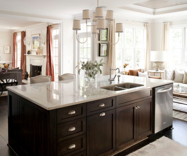 Traditional Kitchen by Heather Garrett Design