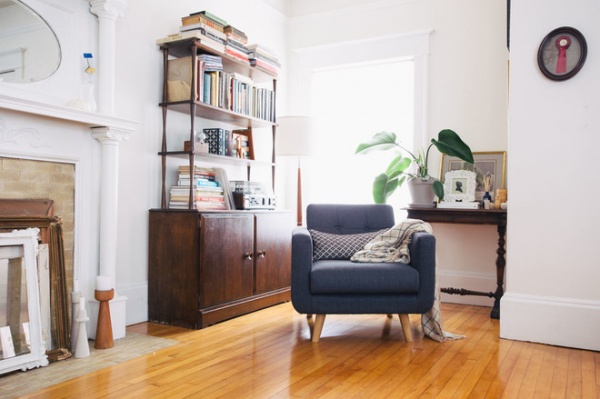 Midcentury Living Room by Nanette Wong