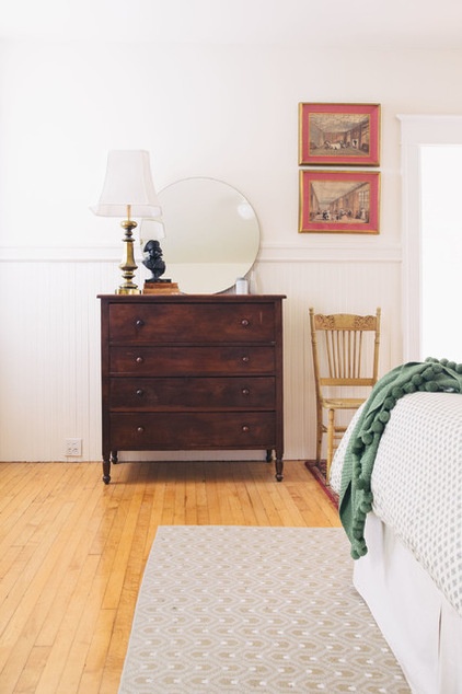 Midcentury Bedroom by Nanette Wong