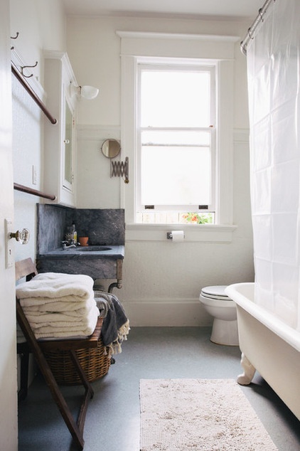 Midcentury Bathroom by Nanette Wong