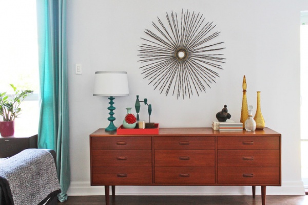 Midcentury Dining Room by Laura Garner