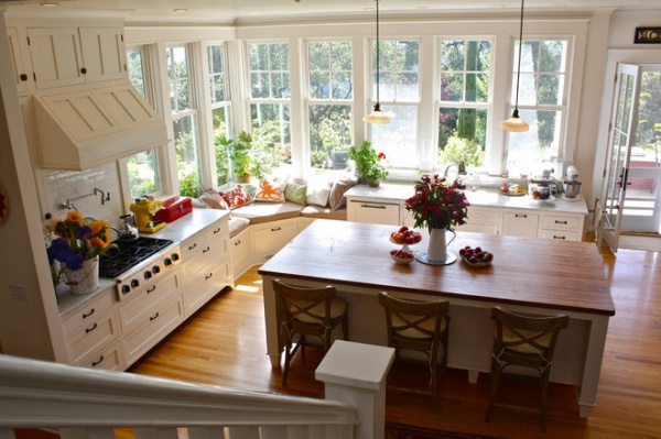 Traditional Kitchen by Shannon Malone