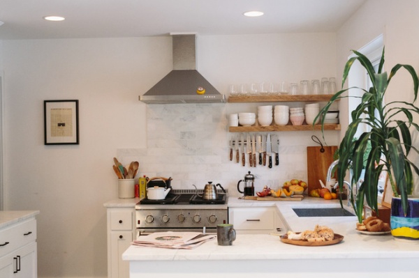 Midcentury Kitchen by Crowell + Co. Interiors