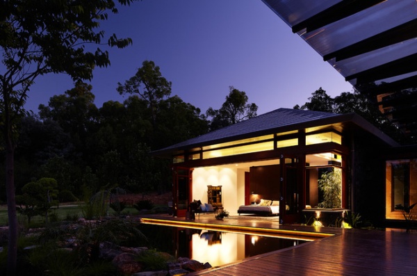 Asian by Suzanne Hunt Architect