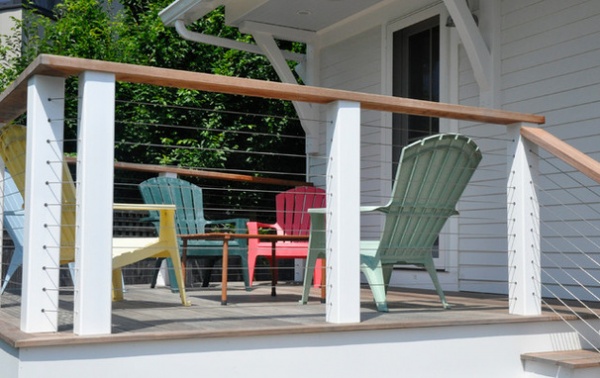 Beach Style Deck by Sellars Lathrop Architects, llc