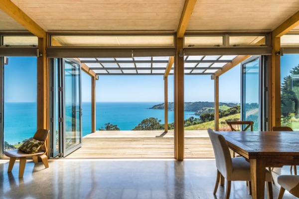 Contemporary Dining Room by Charissa Snijders Architect