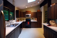 Houzz Tour: Bright Outlook for a Midcentury Home in the Trees