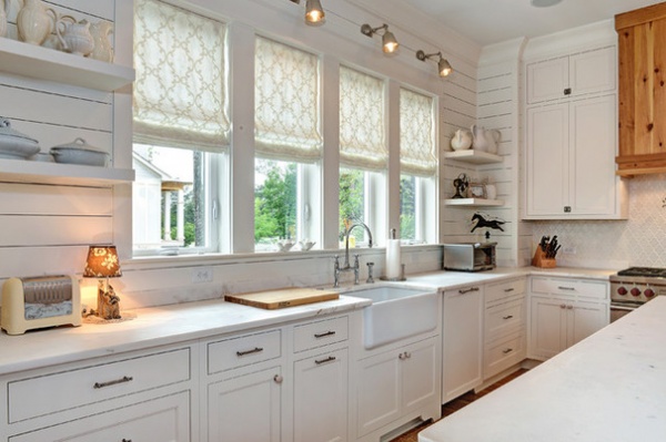 Transitional Kitchen by William Quarles Photography