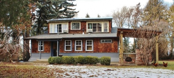 Farmhouse Exterior by Kimberley Bryan