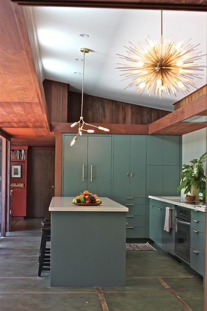 Midcentury Kitchen by cocoon home design