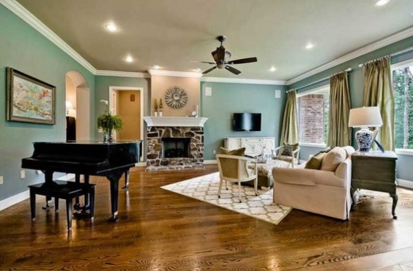 A Living Room Miracle With $1,000 and a Little Help from Houzzers