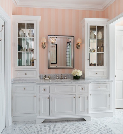 Traditional Bathroom by Douglas VanderHorn Architects